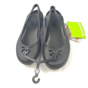 Crocs Taylor Slingback Mary Jane Sandal, Size 8 Wide